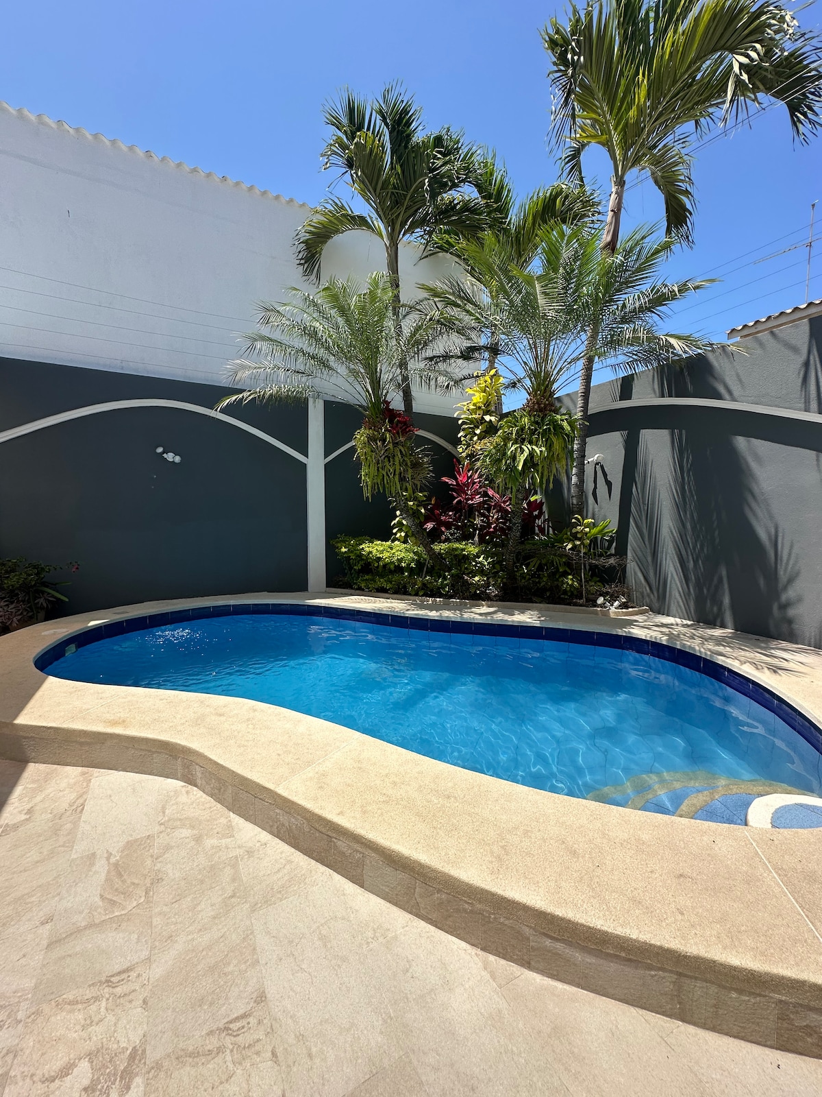 Salma Beach House en Salinas